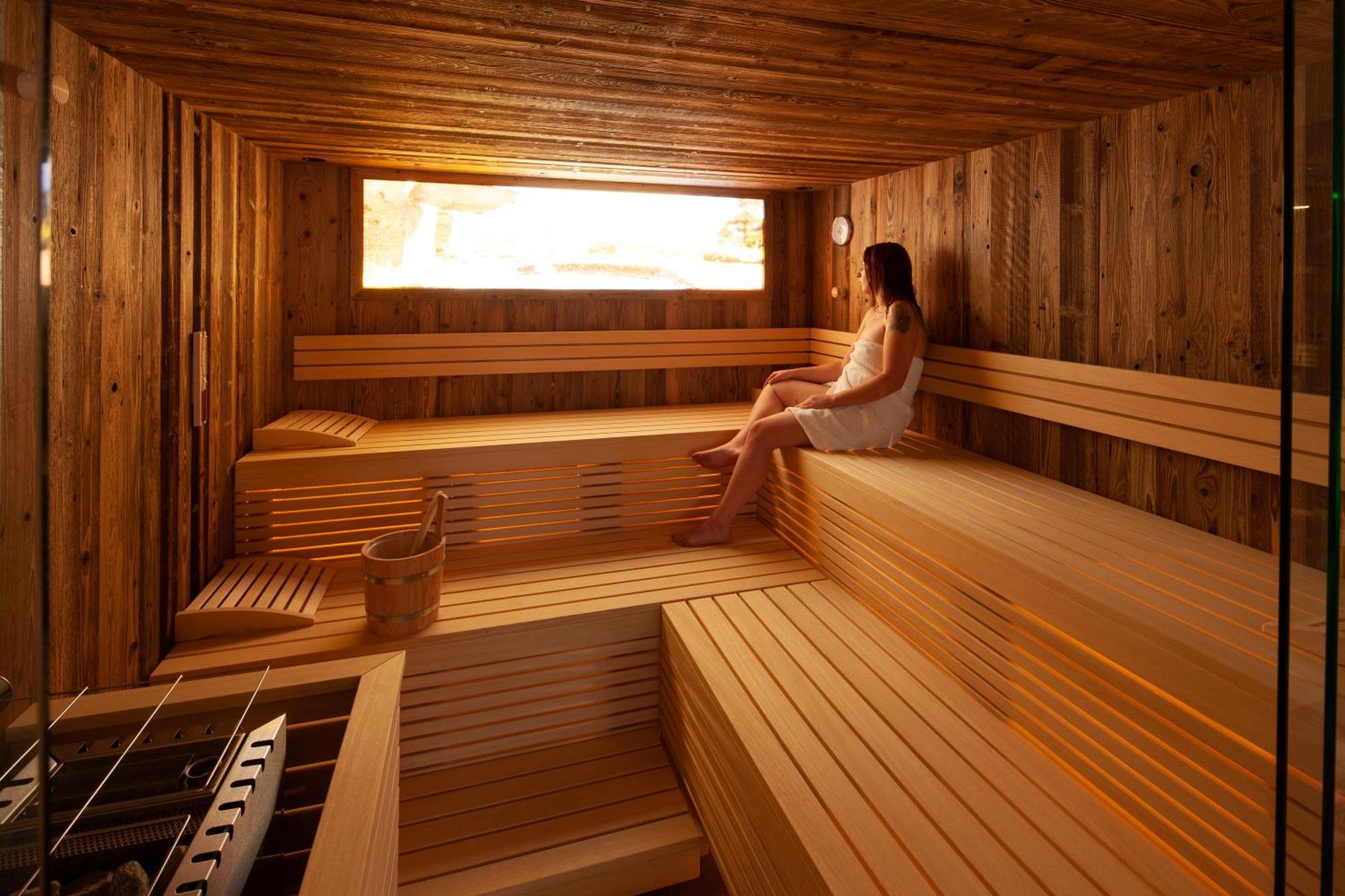 Hotel Kanisfluh 梅劳 外观 照片