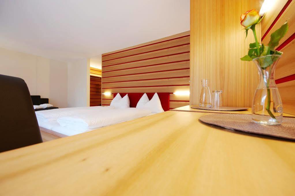 Hotel Kanisfluh 梅劳 外观 照片